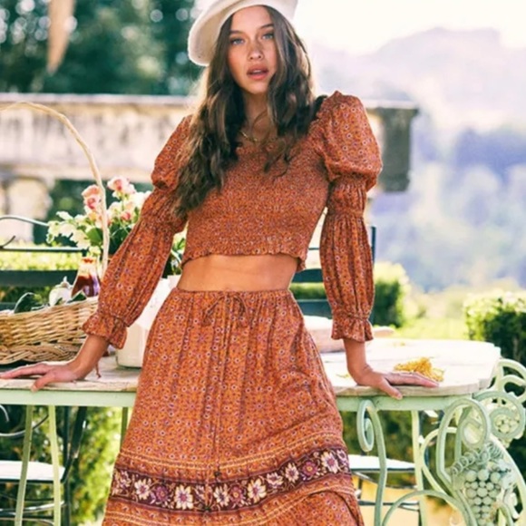 Gypsy Boho Floral Print LongSleeve CropTop Shirred - Picture 8 of 15